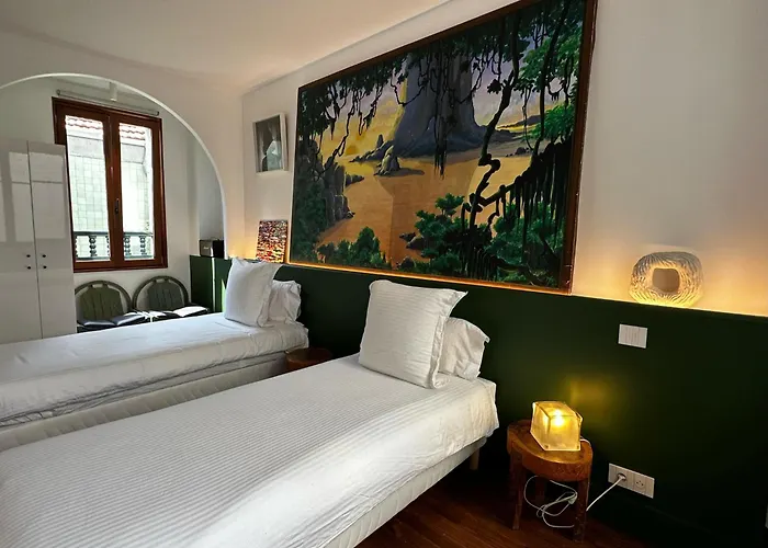 Penzion Maison Maite, Au Coeur De 4*